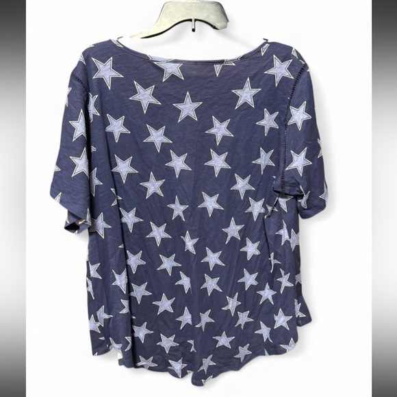 Zim & Zoe Navy Blue cotton fabrication with Star print v-neck t-shirt women’s 20 - Picture 5 of 7